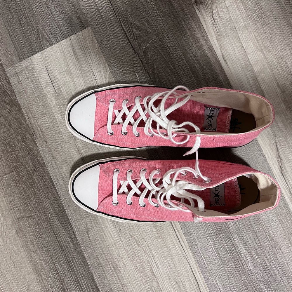Stussy x Converse
